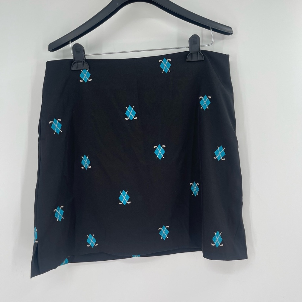 Coral Bay Golf Black Embroidered Skort